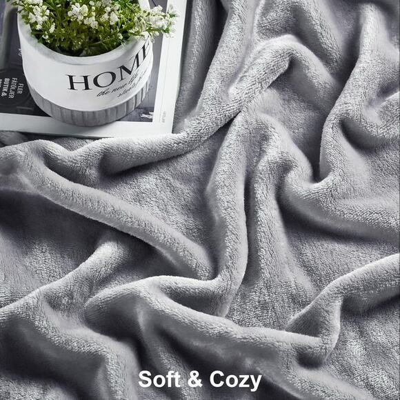 NWT Soft Cozy Plush Fleece Throw Blanket 50" x 60", Solid Shag Minky Lightweight - Picture 5 of 9